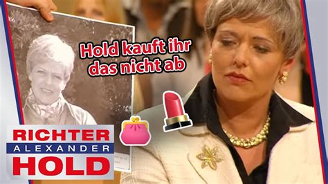 Zeugin Gibt Sich Als Andere Person Aus Richter Alexander Hold