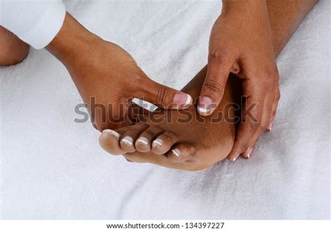 Black Foot Massage Mais De 4723 Fotos Stock Licenciáveis E Livres De