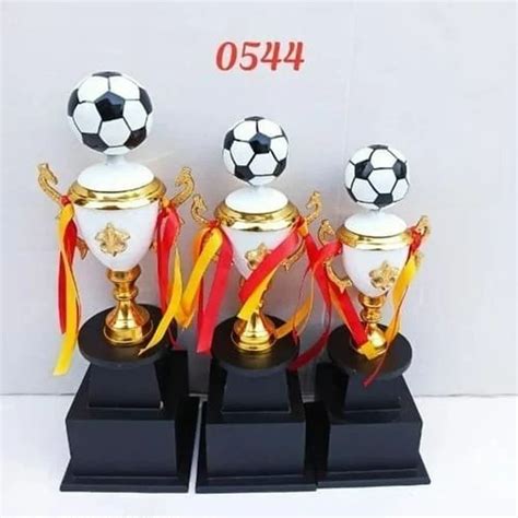 Metal Football Trophies At Rs Piece Chowk Moradabad Id