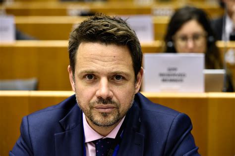 Rafał Trzaskowski chce stanąć w szranki z Donaldem Tuskiem Jeśli