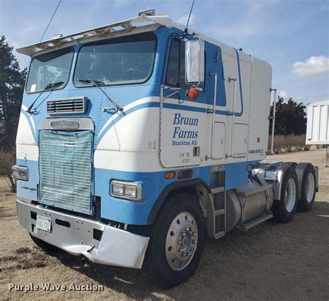 1986 Freightliner Flt 64t Semi Truck In Stockton Ks Item Il9019 Sold Purple Wave