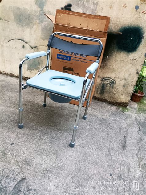 Commode Chair With Foam Without Wheels Health Nutrition Assistive