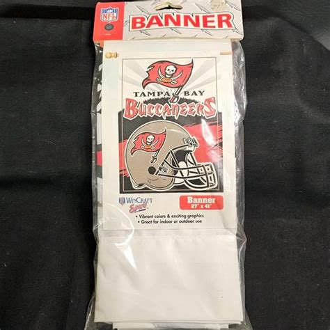 Wincraft Wall Decor Wincraft Tampa Bay Buccaneers 27 X 37 Vertical