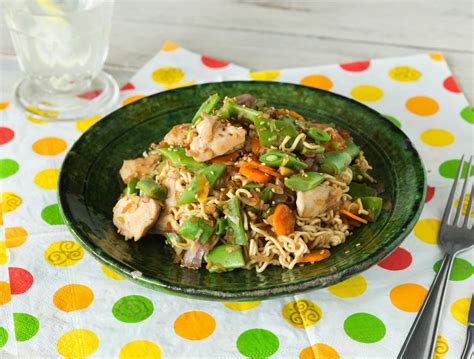 Kip Met Noedels En Groenten Recept Hellofresh