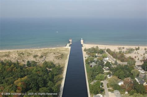 Pentwater Lake Inlet, Pentwater, Michigan, United States