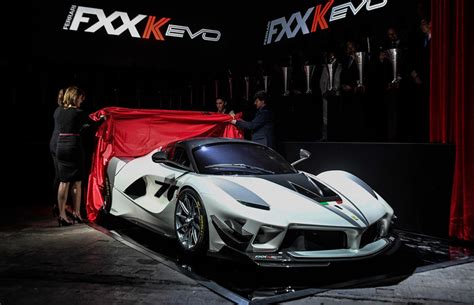 Ferrari FXX K Evo debuts at 2017 Finali Mondiali