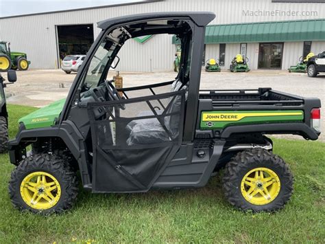 John Deere Xuv M Atvs Gators Machinefinder