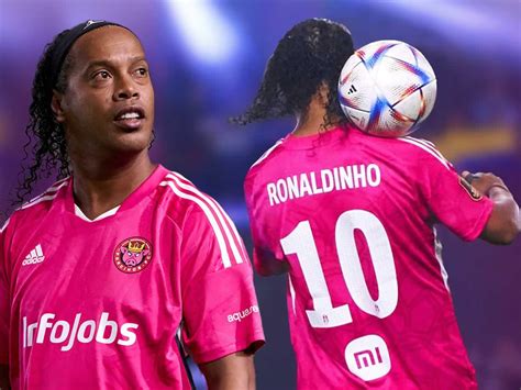 Ronaldinho Volvi A Jugar Y As Fue Su Debut En La Kings League