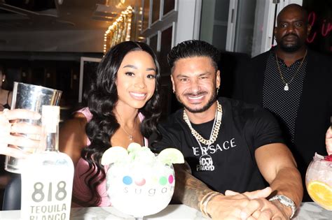 Are Pauly D And Girlfriend Nikki Hall Still Together Updates Life