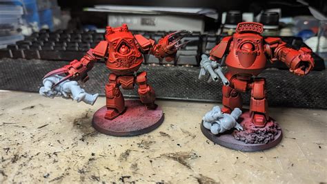 Debating what legion my dreadnoughts shoud be befriending : r/Warhammer30k