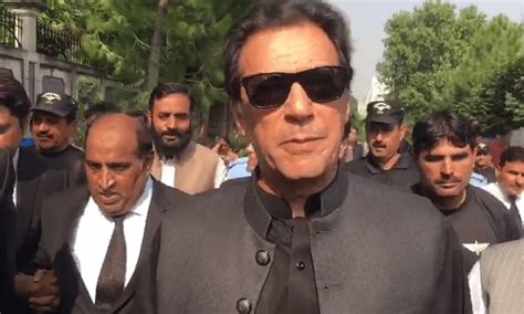 توہین عدالت کیس عمران خان خاتون جج سے معافی مانگنے کو تیار، فرد جرم کی کارروائی مؤخر Pakistan