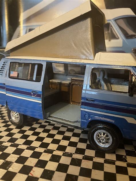 Volkswagen T Westfalia Joker Camper Plastic Model Vehicle Kit