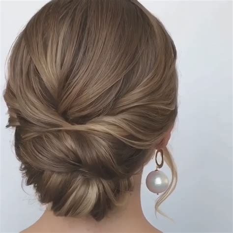 Elegant Einfach Hochsteckfrisuren Diy F R Mittellanges Haar Sasha