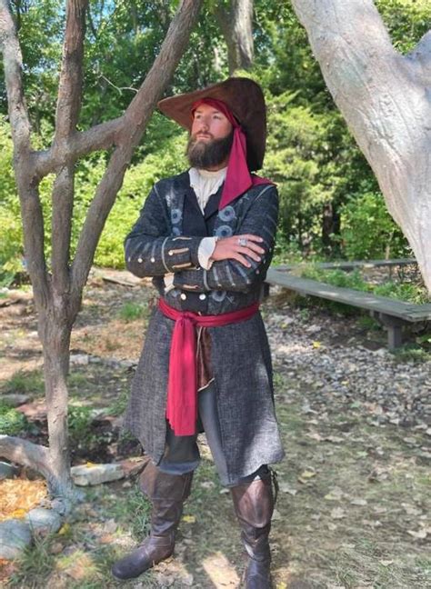 Plus Size Men S Blackbeard Costume Pirate Costumes