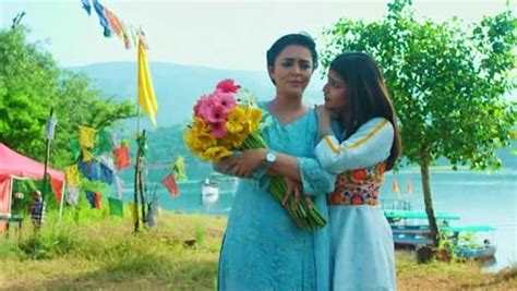 Yeh Rishta Kya Kehlata Hai 15th January 2024 Written Update Charu Gets