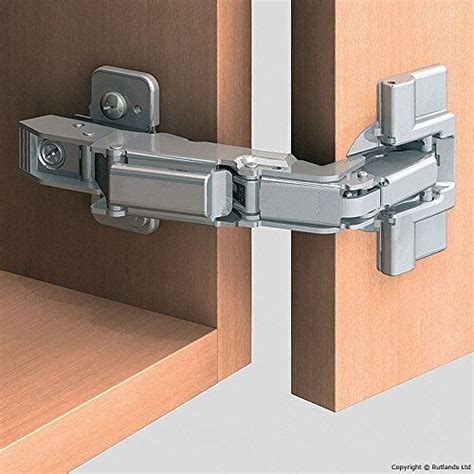 Blum 170 Degrees Screw On Self Closing Straight Clip Top Hinge 71T6550