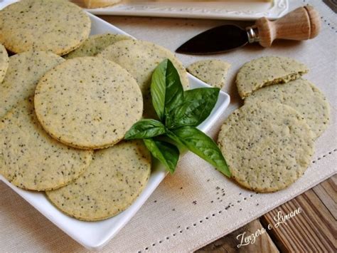 Biscotti Salati Al Formaggio E Basilico Zenzero E Limone