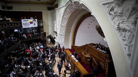 El Parlamento De Venezuela Comienza El Debate Para Renovar El Poder