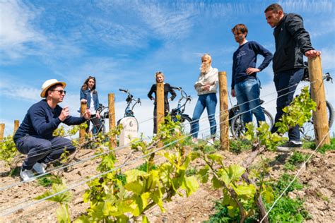 Journ E Vignobles V Lo Champagne D Jeuner Depuis Epernay En Anglais