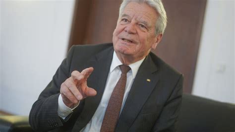 Alt Bundespräsident Joachim Gauck belehrt Schweiz Und das nicht