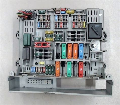 Fuse Box Diagram BMW 3 Series E90 E91 2005 2013