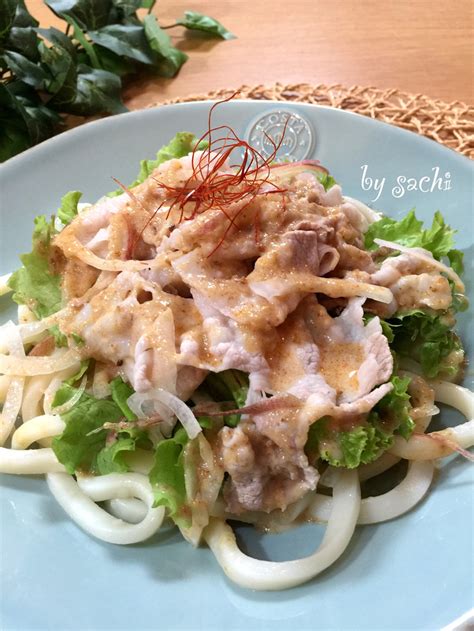 ピリ辛ゴマだれ冷しゃぶサラダうどん By Sachi825 【クックパッド】 簡単おいしいみんなのレシピが356万品