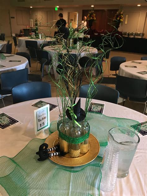 Emerald City Wizard Of Oz Themed Centerpiece Gala Ideas Party Ideas