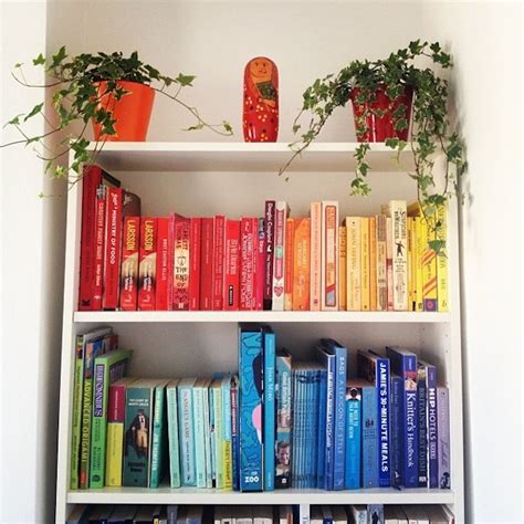 23 Rainbow Bookshelf Photos to Inspire Your Library