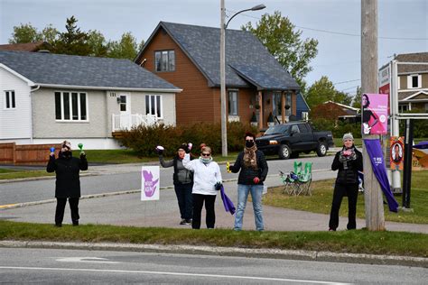 Les Garderies En Milieu Familial Manifestent La Sentinelle