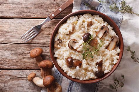 Risotto z grzybami leśnymi przepis na FajneGotowanie pl