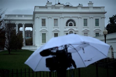 Casa Branca anuncia medidas em retaliação à ação russa sobre separatistas