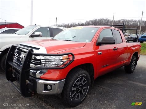 Inferno Orange 2016 Toyota Tundra Sr5 Double Cab 4x4 Exterior Photo