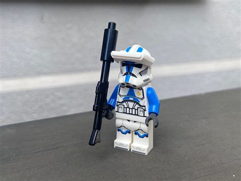 Se produkter som liknar LEGO Star Wars 501st Clone på Tradera