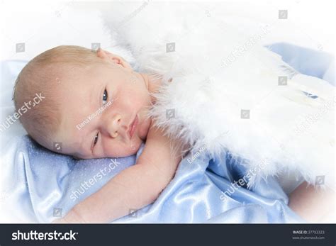 Baby Boy Angel Wings Stock Photo 37793323 | Shutterstock