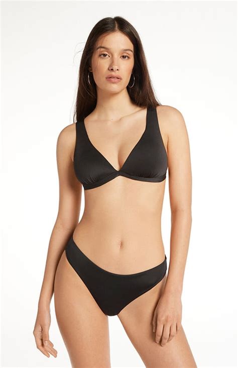 Costumi E Bikini Donna Tanti Modelli E Colori Per Lestate Tezenis