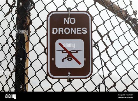 No Drone Sign Warning Sign Hi Res Stock Photography And Images Alamy