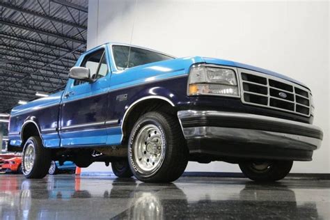 Two Tone 94 F 150 Shortbed Has Our Attention Ford