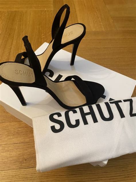 Nove Schutz Sandale