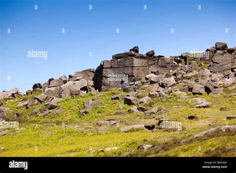 Uk Derbyshire Peak District Hathersage Hallam Moors Climber On