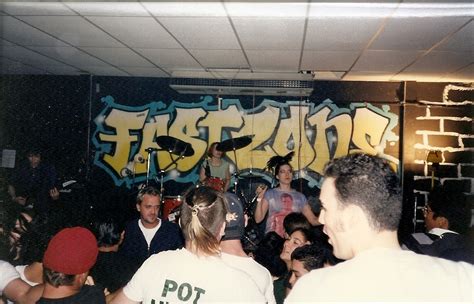 THURSTON HEARTS THE WHO Bikini Kill At Fast Zone Honolulu HI January