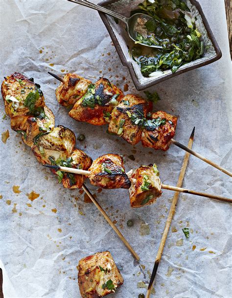 Brochettes de porc souvlaki pour 4 personnes Recettes Elle à Table