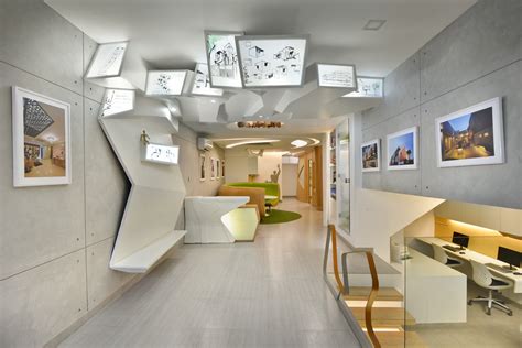 Modern Architect's Office In New Delhi, India - MyFancyHouse.com