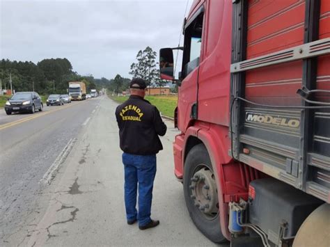 Operação Fazenda flagra irregularidades no transporte de mercadorias