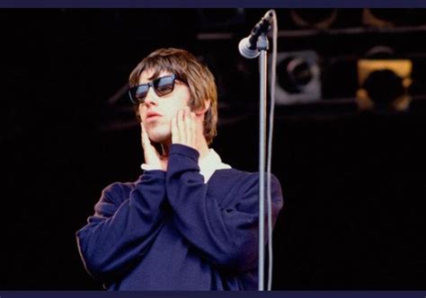 Liam At Glastonbury 1994 By Twitter Liam Oasis Oasis Band Liam