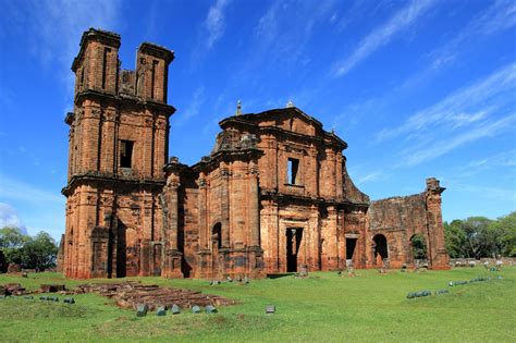 Ruins of São Miguel das Missões, Brazil [4964x3309] : AbandonedPorn