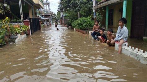 Kabupaten Bandung Dikepung Banjir Ribuan Rumah Terendam Ini Lokasi