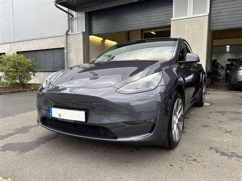 Model Y Bilder Videos Ohne Diskussion 4592 Von Butterfinger