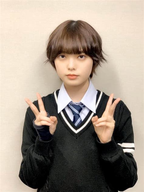 あら不思議！茶髪にみえる欅坂46平手友梨奈ちゃん、この後2220頃より「school Of Lock」女子クラス本日も元気に登校！てち