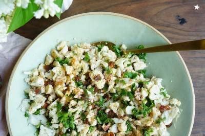 Salade de chou fleur cru aux épices