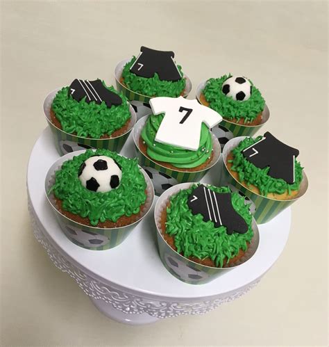 Football Soccer Cupcakes Violeta Glace Idee